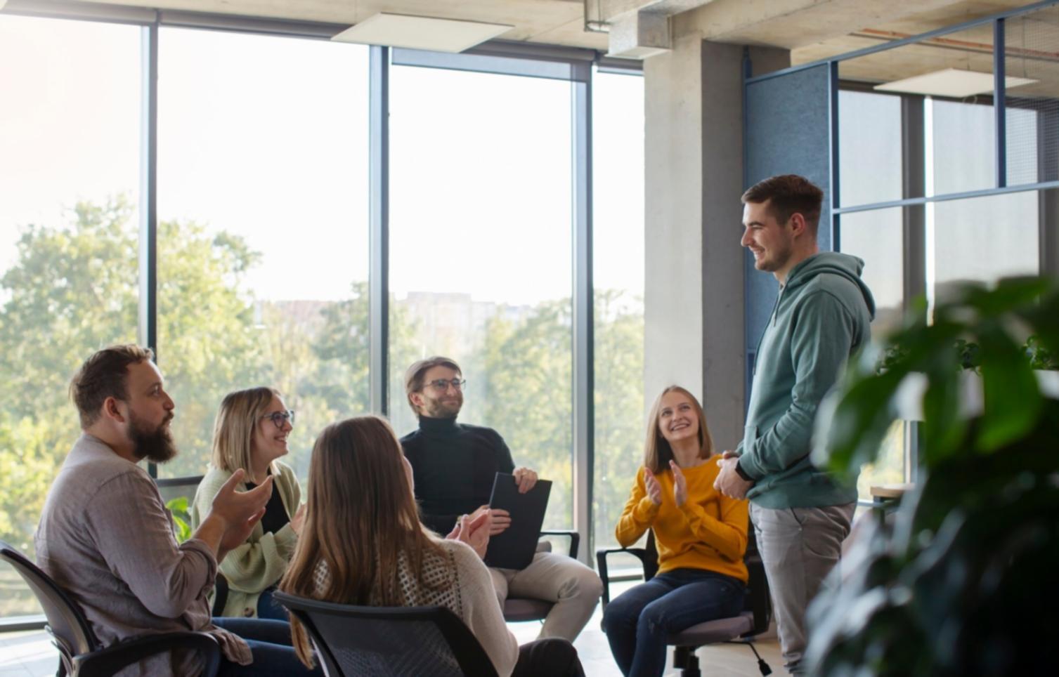 Ilustrasi manfaat analisis keuangan untuk pengambilan keputusan